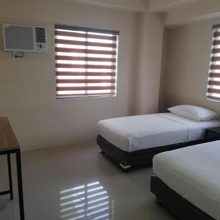 Eon Centennial Express Hotel Iloilo City Exterior photo
